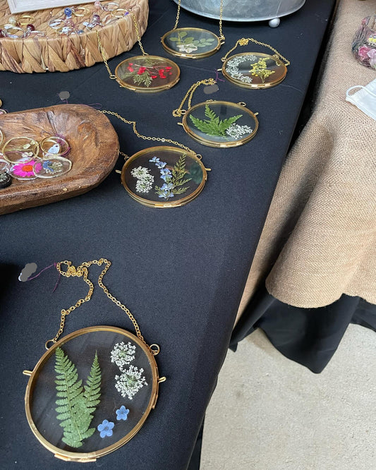 Pressed Flower Hanging Frame (Small)