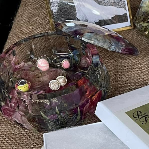 Resin Jewelry Bowl w/ Lid