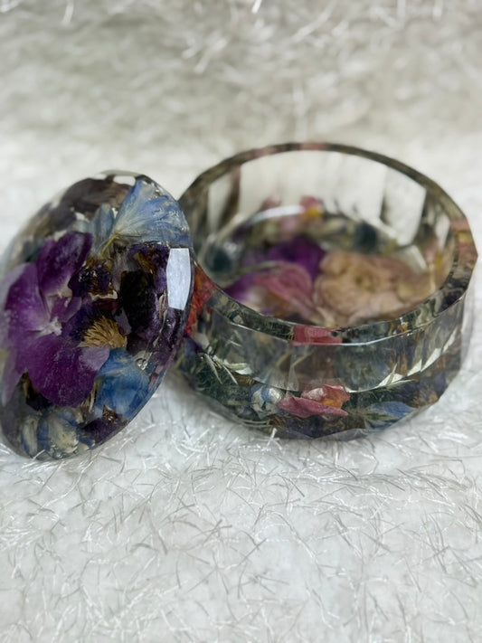 Resin Jewelry Bowl w/ Lid