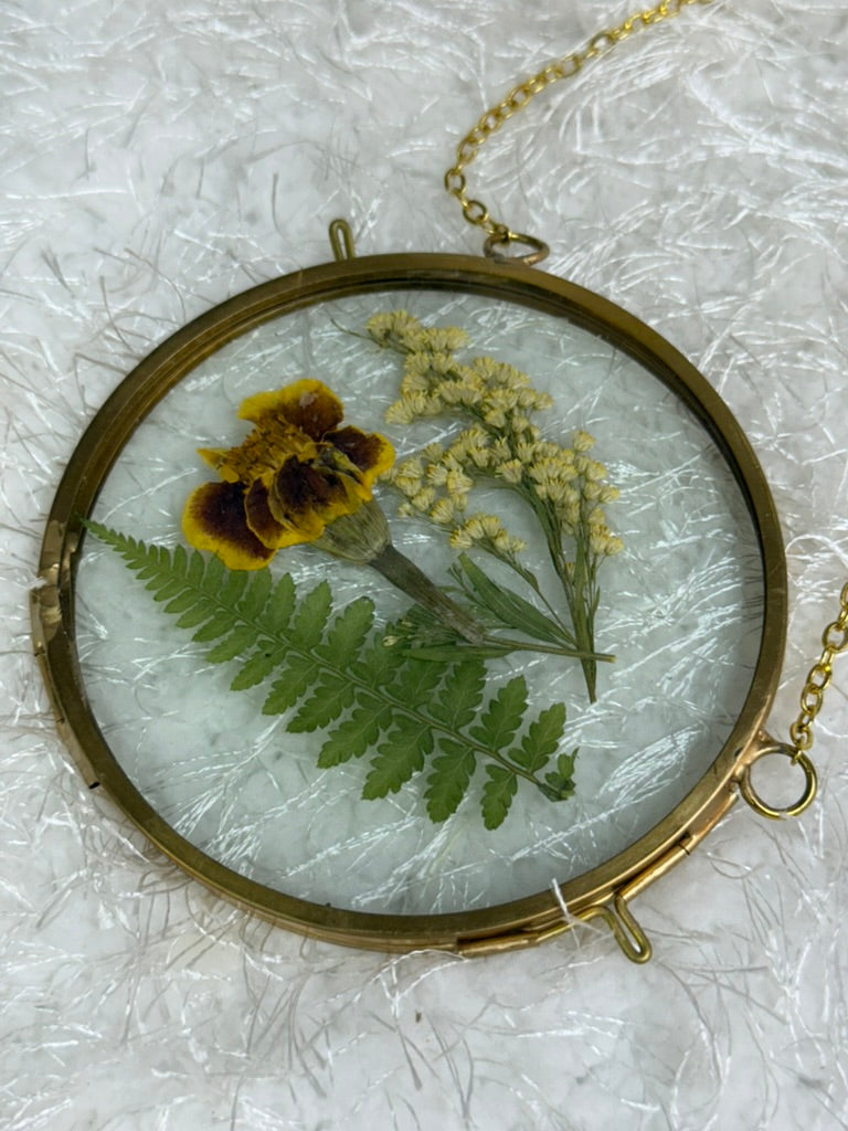 Pressed Flower Hanging Frame (Small)