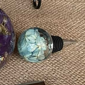 Resin Floral Wine Cork