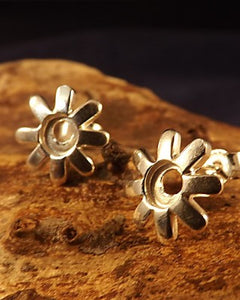 Daisy Stud Earring Settings For 5mm Stone