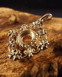 Silver Antique Style Pendant For 6mm Stone