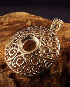 Fret work Silver Pendant Setting For Fitting10mm Stone